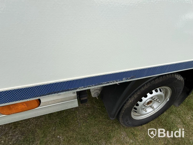 Lätt Lastbil Ford E-Transit 350 -2023 | Bercoskåp- lift