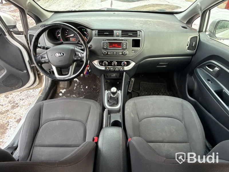 Kia Rio 1,2 | 11971 mil | Manuell | 2014