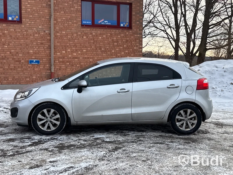 Kia Rio 1,2 | 11971 mil | Manuell | 2014