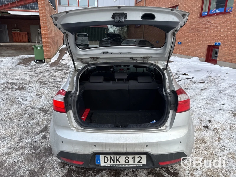 Kia Rio 1,2 | 11971 mil | Manuell | 2014