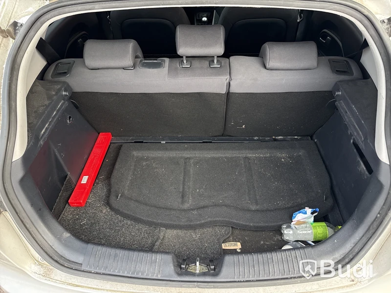 Kia Rio 1,2 | 11971 mil | Manuell | 2014
