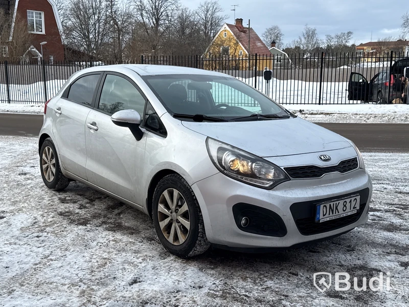 Kia Rio 1,2 | 11971 mil | Manuell | 2014