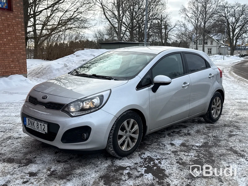 Kia Rio 1,2 | 11971 mil | Manuell | 2014
