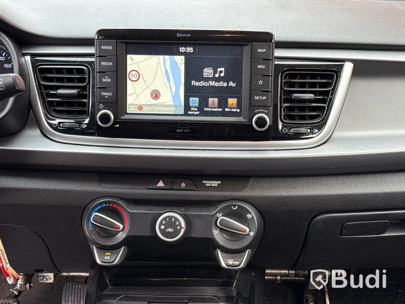Kia Rio 1,4 | 11763 mil | Dubbelkommando | Automat | 2017
