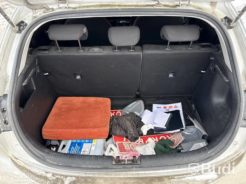 Kia Rio 1,4 | 11763 mil | Dubbelkommando | Automat | 2017