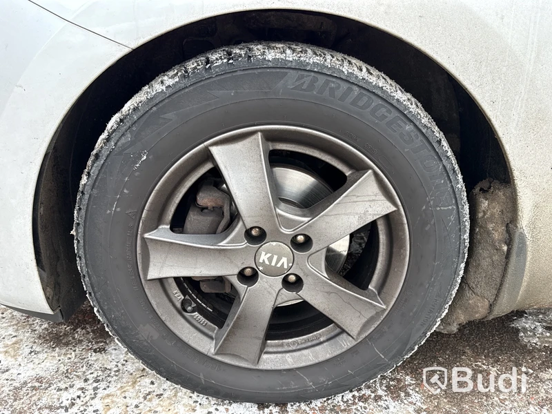 Kia Rio 1,4 | 11763 mil | Dubbelkommando | Automat | 2017