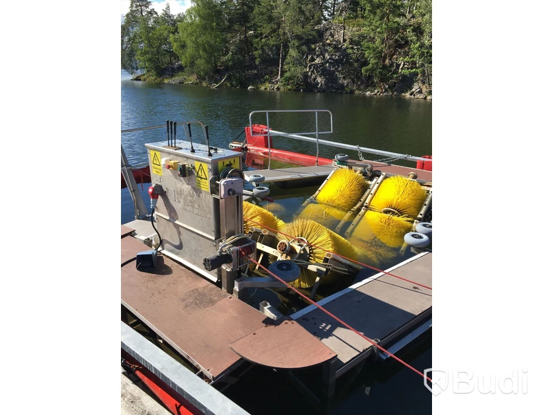 Automatisk båtbottentvätt för båtar