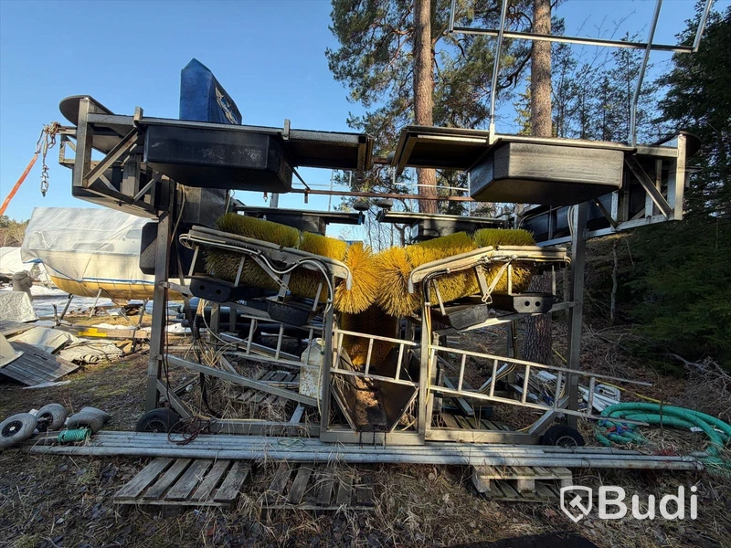 Automatisk båtbottentvätt för båtar