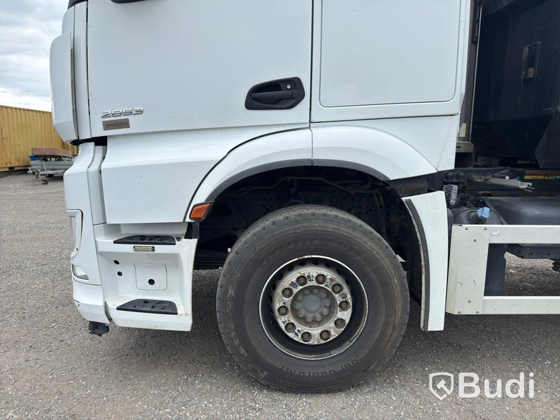 Schaktbil Mercedes-Benz Arocs 2853 -2019 | Zetterbergs