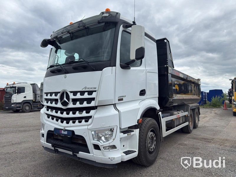 Schaktbil Mercedes-Benz Arocs 2853 -2019 | Zetterbergs