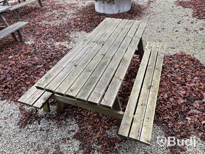 3 st stora träbord – från dansloge