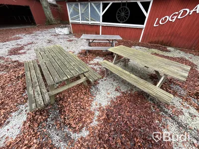 3 st stora träbord – från dansloge