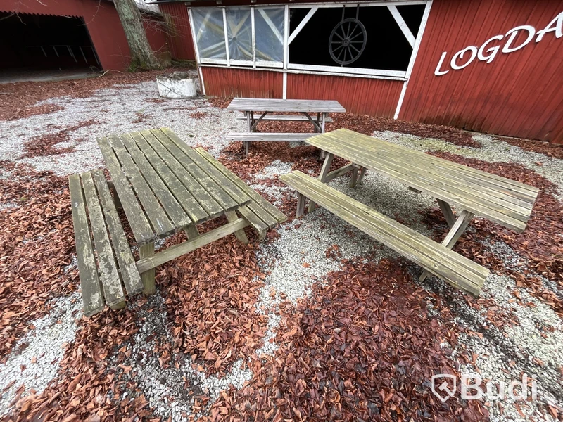 3 st stora träbord – från dansloge