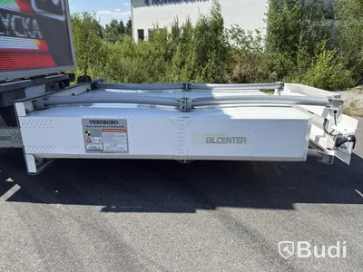 TMA flatbed | Hydraulic flatbed | MaxiSign and Verdegro TMA