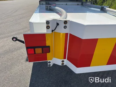 TMA flatbed | Hydraulic flatbed | MaxiSign and Verdegro TMA