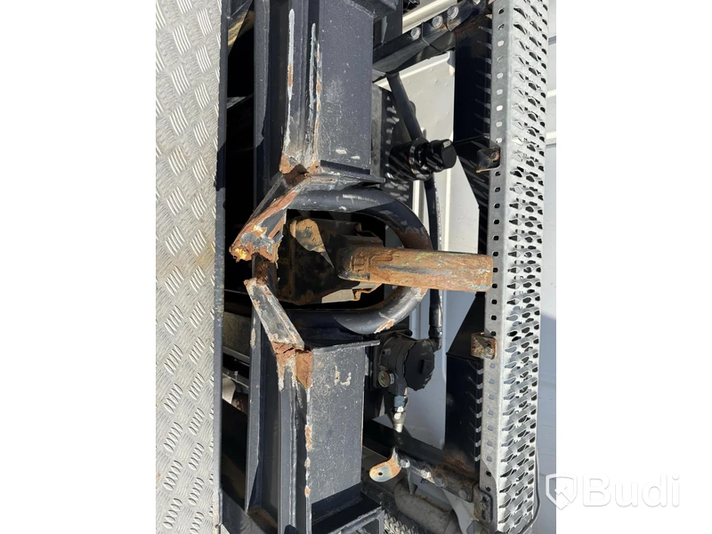 TMA flatbed | Hydraulic flatbed | MaxiSign and Verdegro TMA