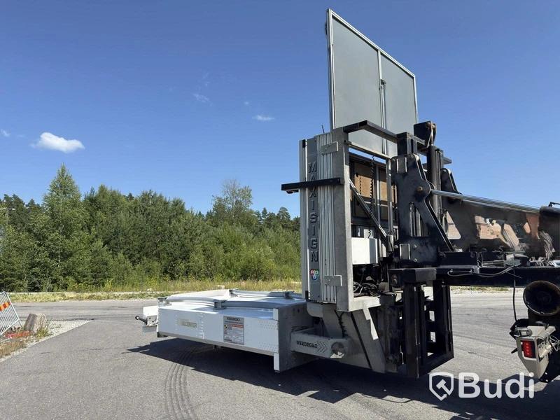TMA flatbed | Hydraulic flatbed | MaxiSign and Verdegro TMA