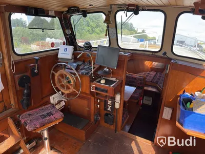 Pedro Kruiser motorboat with trailer