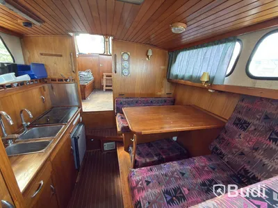 Pedro Kruiser motorboat with trailer