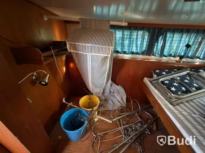 Pedro Kruiser motorboat with trailer