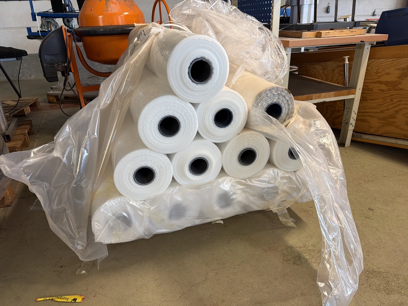 Plast på rulle – ca 1380 mm (industrifolie)