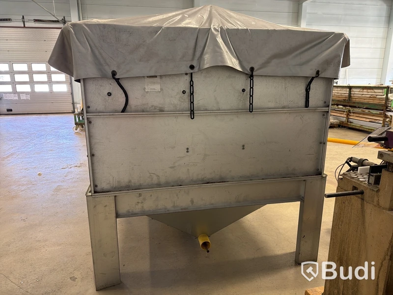 MAFA pellet storage unit with agitator & feed auger – complete