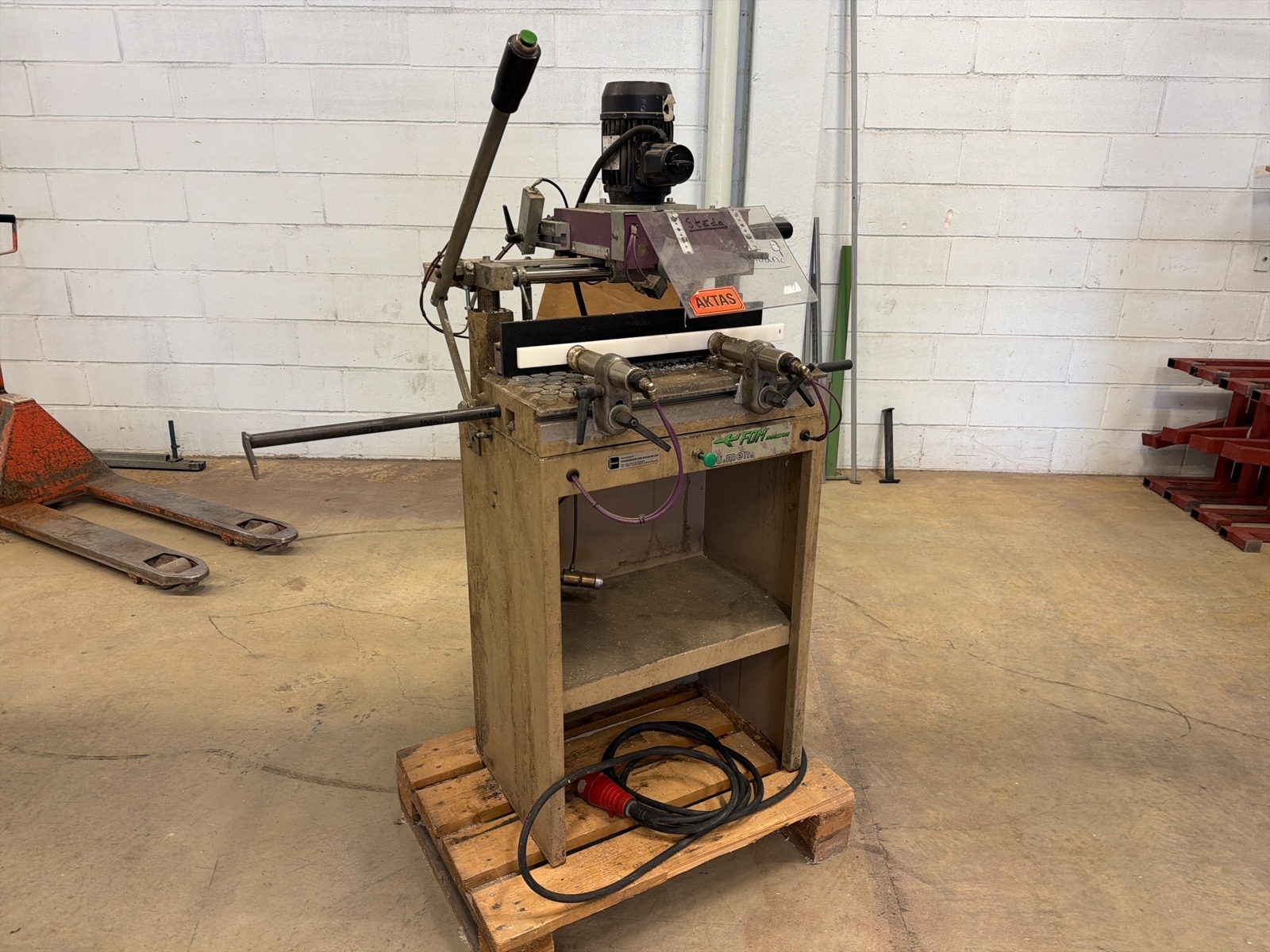 Kopieringsfräs FOM Industrie – industrimaskin