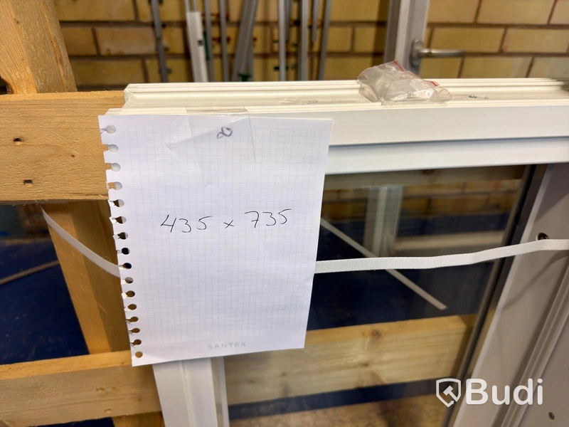 3 st fönster – olika storlekar (PVC/2-glas)