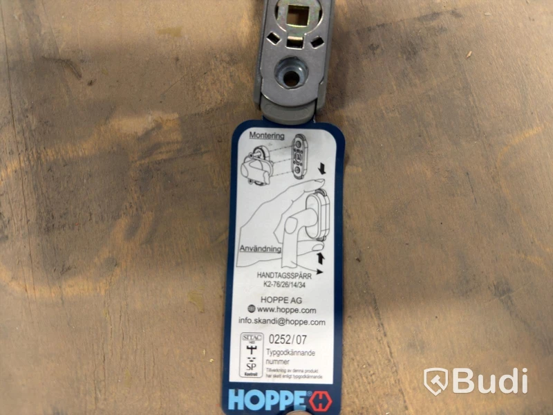 Ca 50 st handtagsspärrar – Hoppe