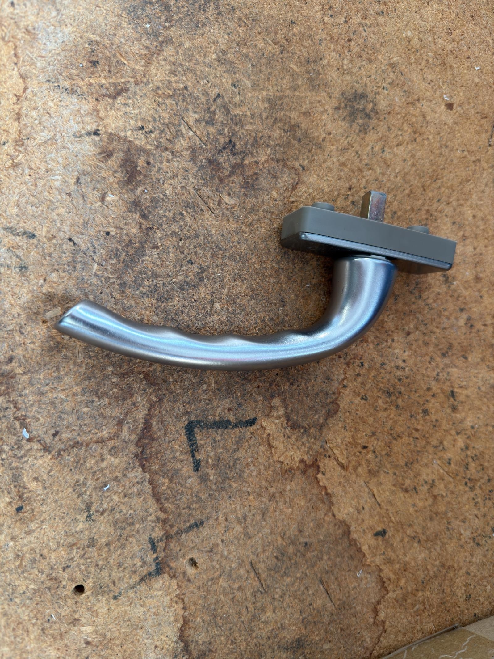 10 st fönsterhandtag – grå/metall – modern modell