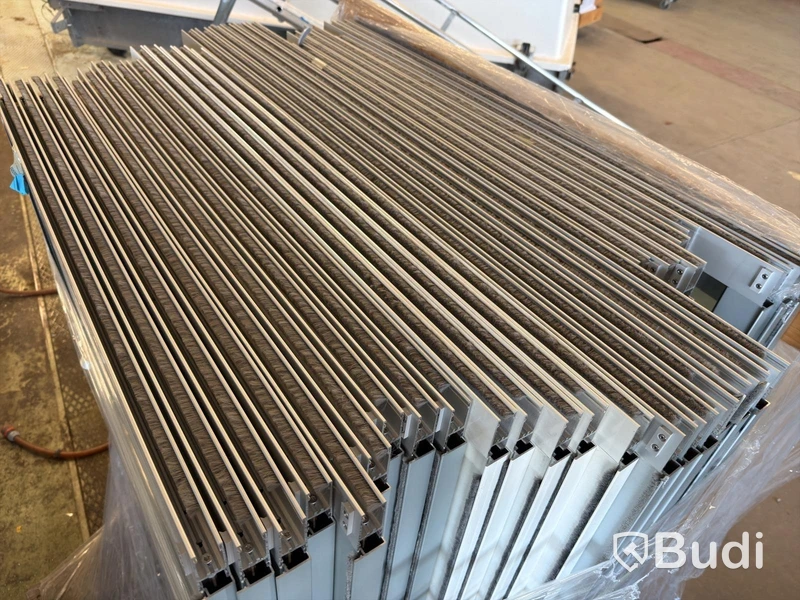 28 st. Glaspartier – aluminium – 1040x1070 mm