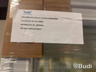 4 st Wasafönster – Fönsterdörr PVC 9x21 – Vänster