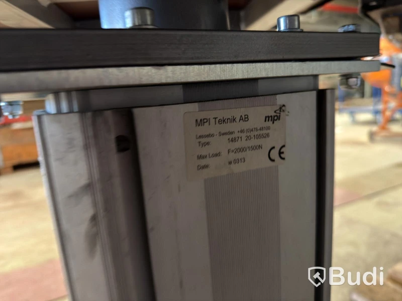 4 st. elektriska lyftbord MPI Teknik AB