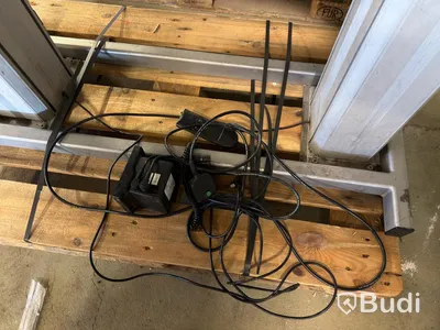 4 st. elektriska lyftbord MPI Teknik AB