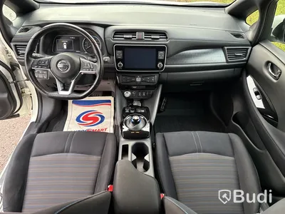Elbil Nissan Leaf | 1684 mil | 150 hk | 40 kWh | 2020