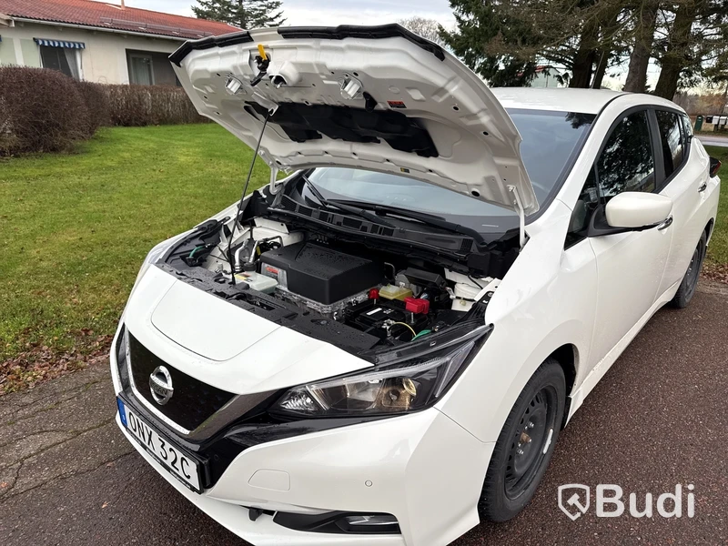 Elbil Nissan Leaf | 1684 mil | 150 hk | 40 kWh | 2020