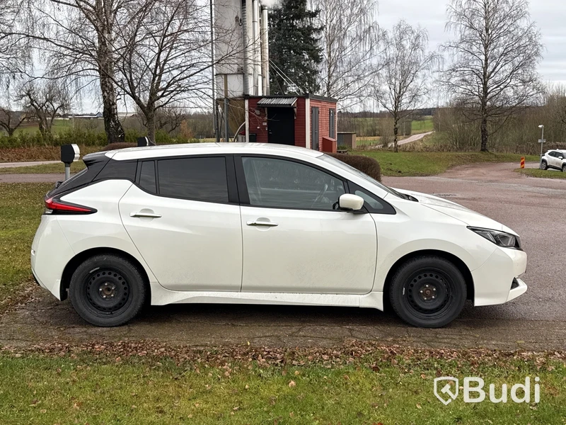 Elbil Nissan Leaf | 1684 mil | 150 hk | 40 kWh | 2020