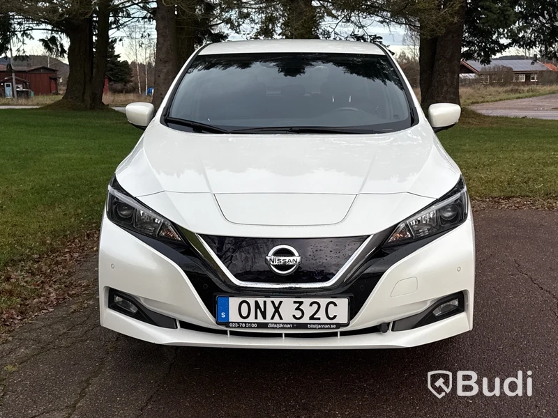 Elbil Nissan Leaf | 1684 mil | 150 hk | 40 kWh | 2020