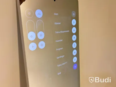(NEW) Fitness mirror - SATS members also get digital workout programs