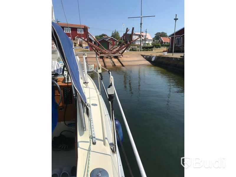 Albin Segelbåt Olivia, i hamn