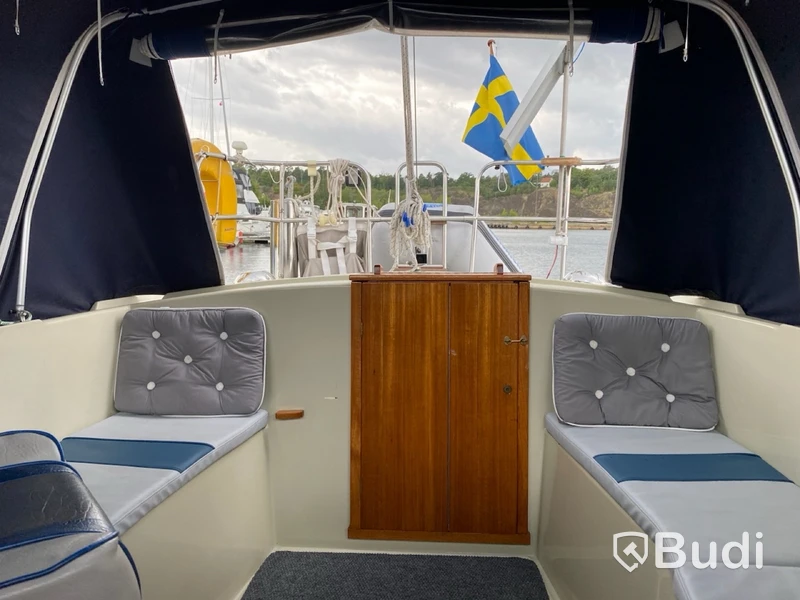 Albin Segelbåt Olivia, i hamn