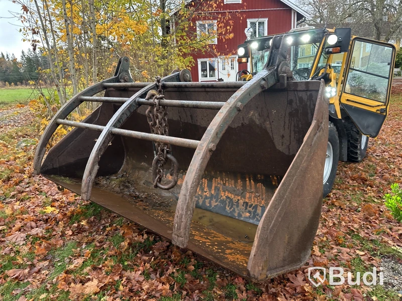 KlämSkopa/Buck, Volvo, BM med hydraulisk grip