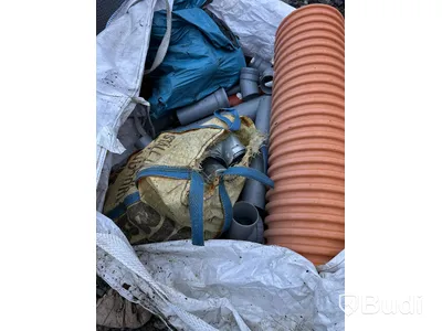 2 Säckar med rördelar