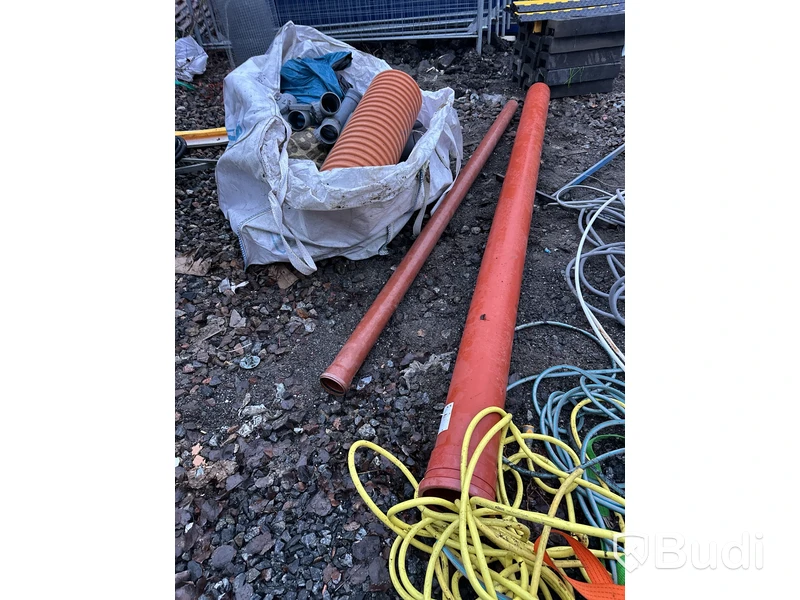 2 Säckar med rördelar