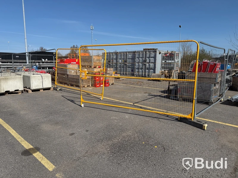 Byggstaket 10 st med grindar.