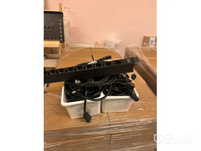 Serverskåp HP, med APC UPS-enheter