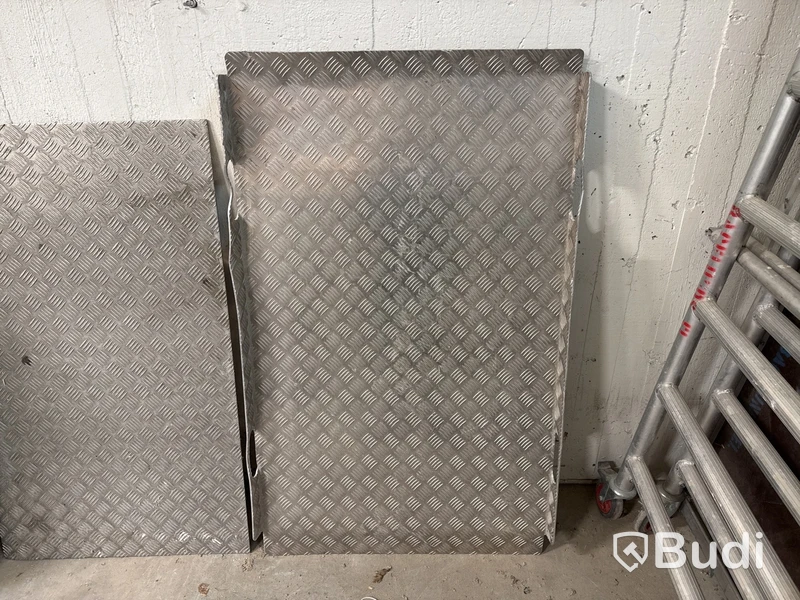 3 st aluminiumramper