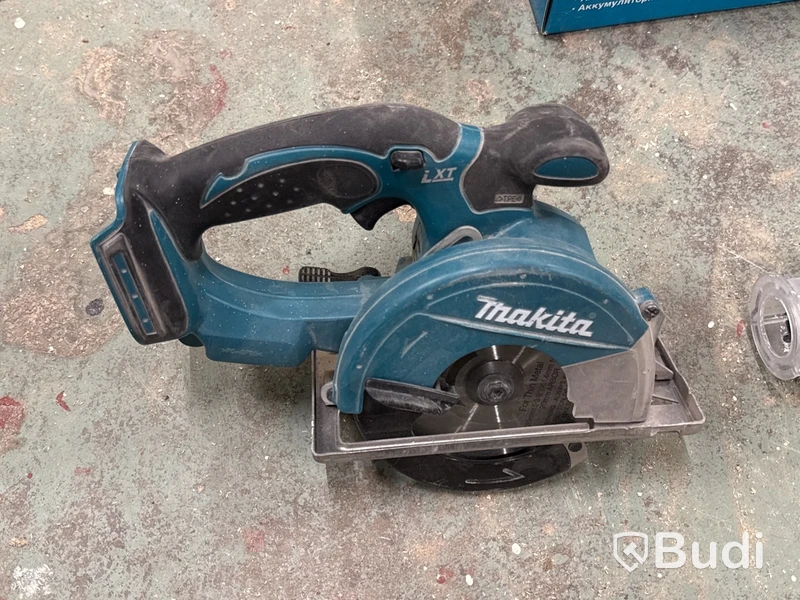 7 st batterimaskiner Makita