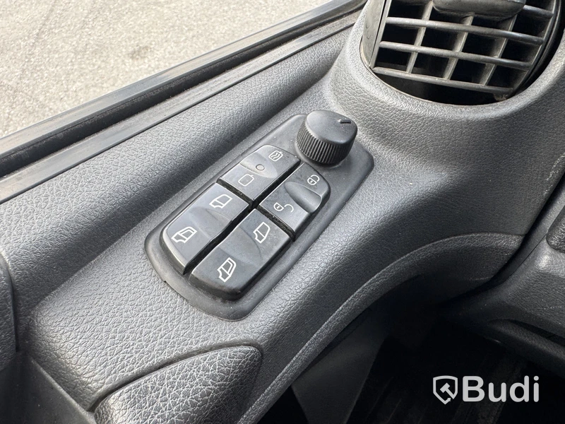 Kranbil Mercedes-Benz Atego 5.1 PowerShift 3 -2020 | Palfinger