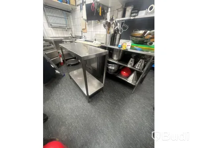 Rostfri bänk